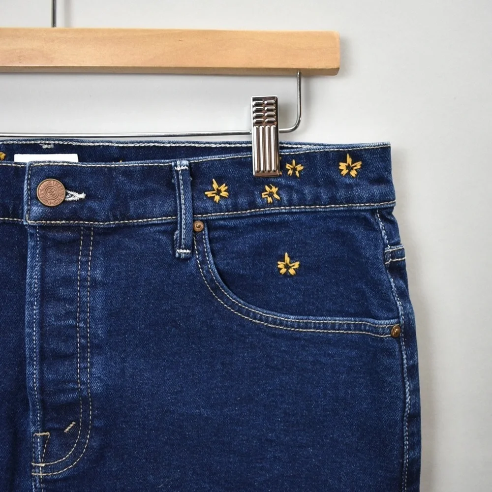 MOTHER The Vagabond Mini Fray Skirt - Picture 8 of 13